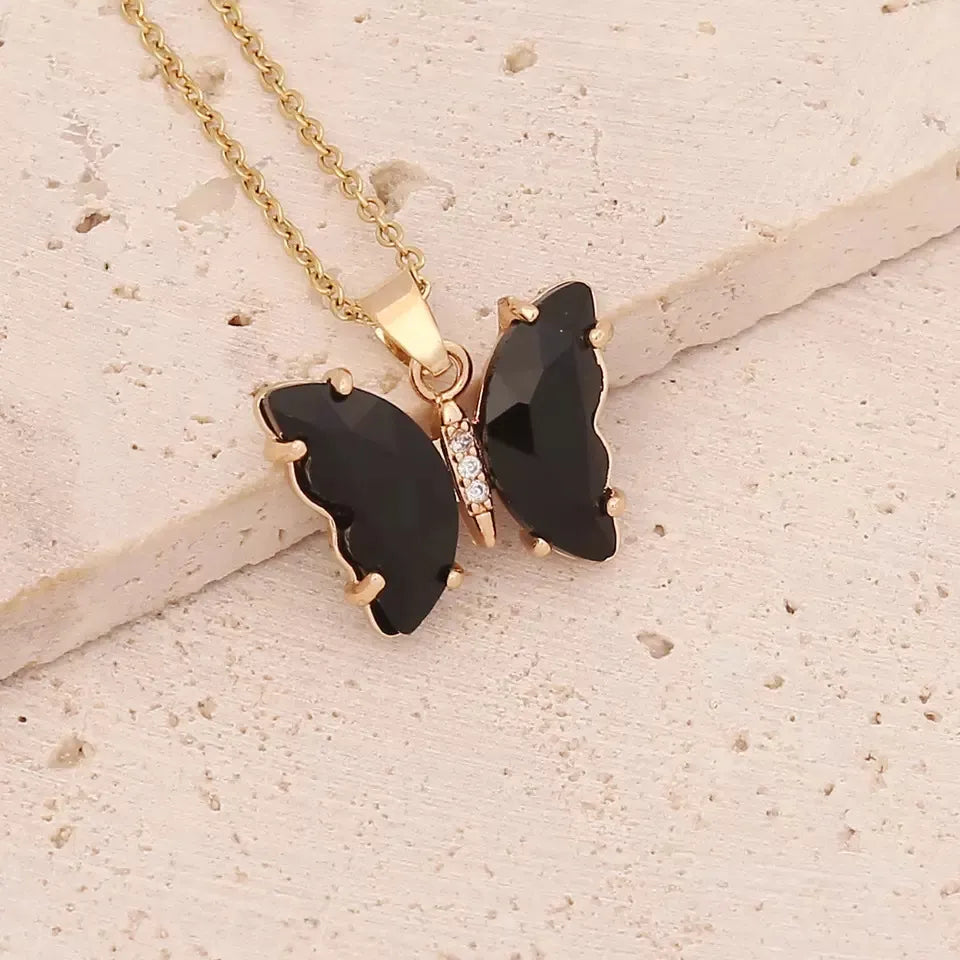 Korean Jewellery Girls Charm Crystal Butterfly Necklace – Glamour Female Color Butterfly Pendant Jewelry Stylish