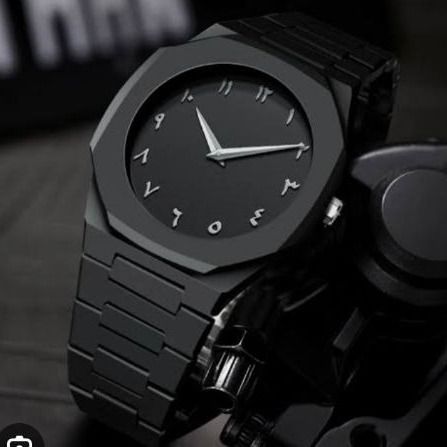 Black Minimalist Analog Wrist Aura Watch With Stainless Steel Strap And Butterfly Lock